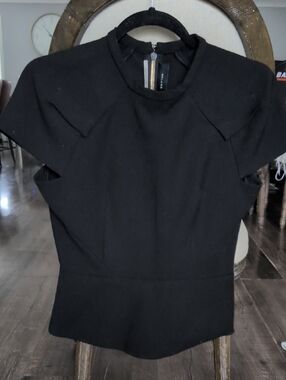 Roland Mouret Black Cap-Sleeve Structured Top